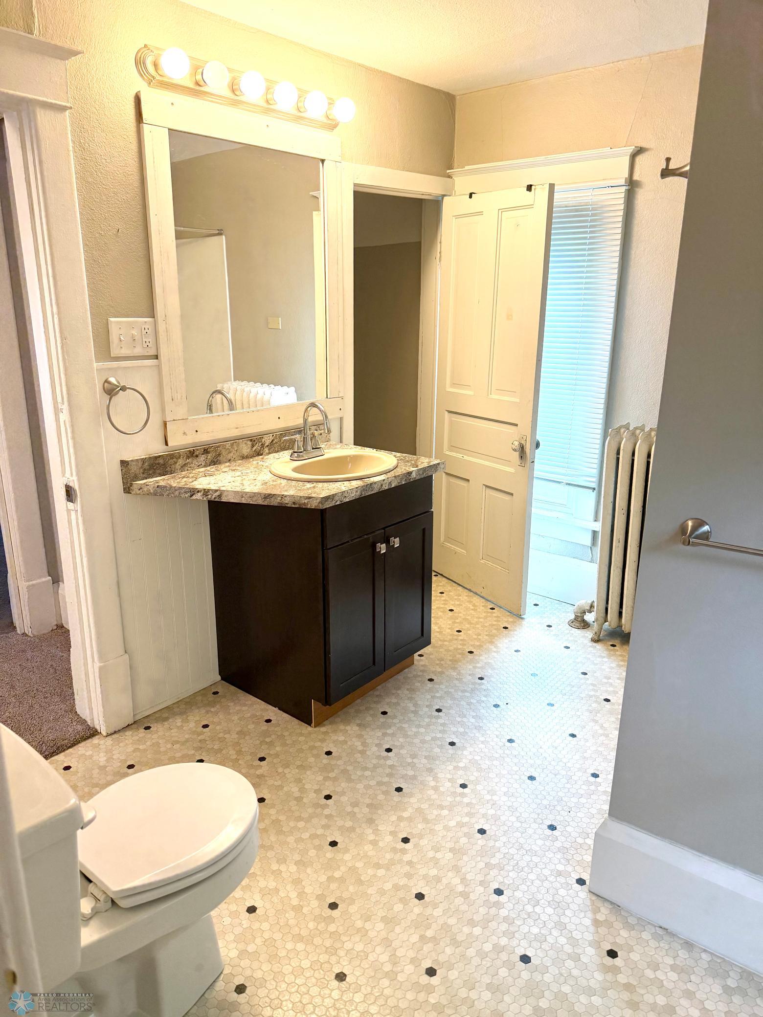 Unit 2 bath view 2