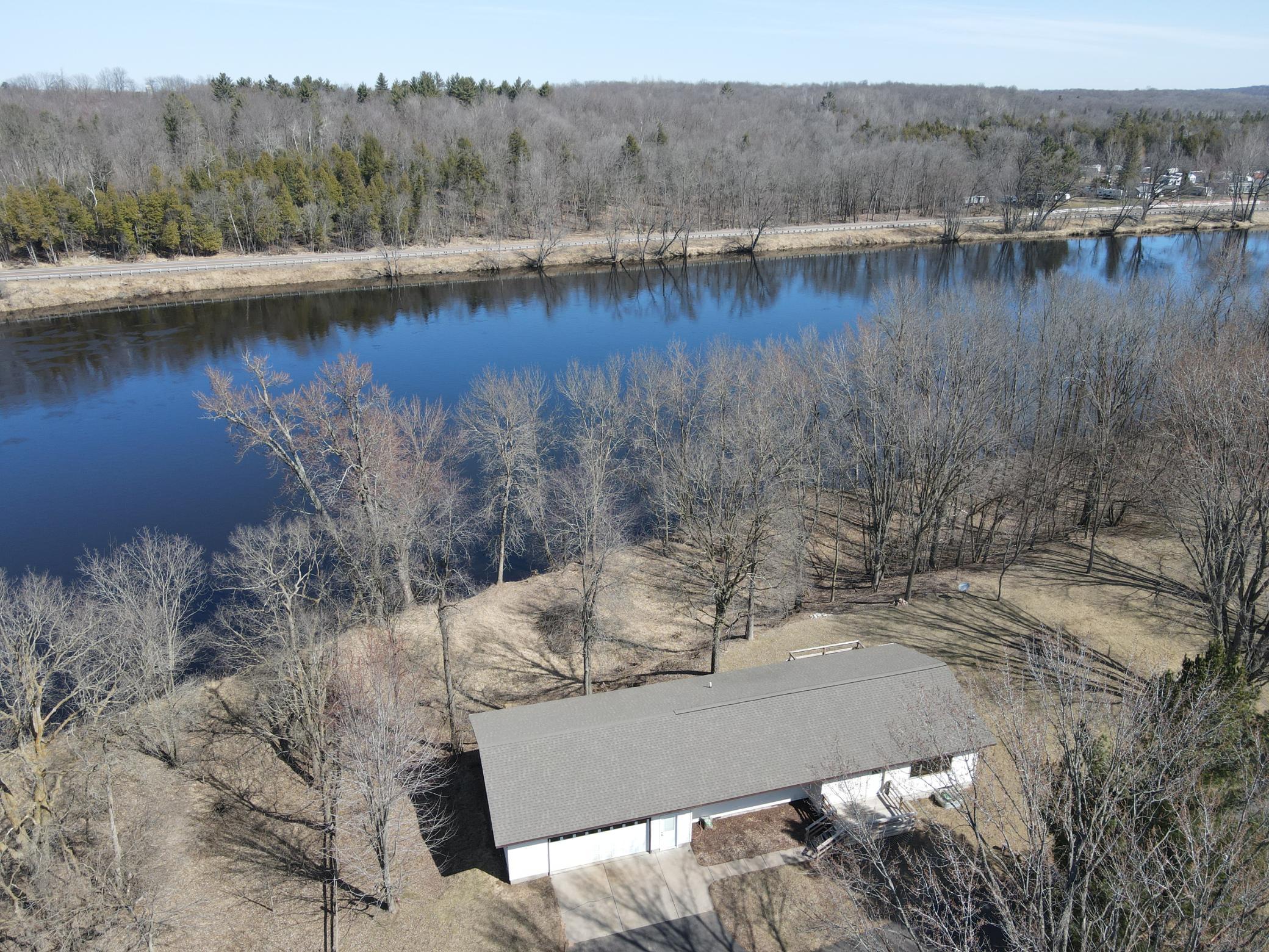 Beautiful river home on The Chippewa River.