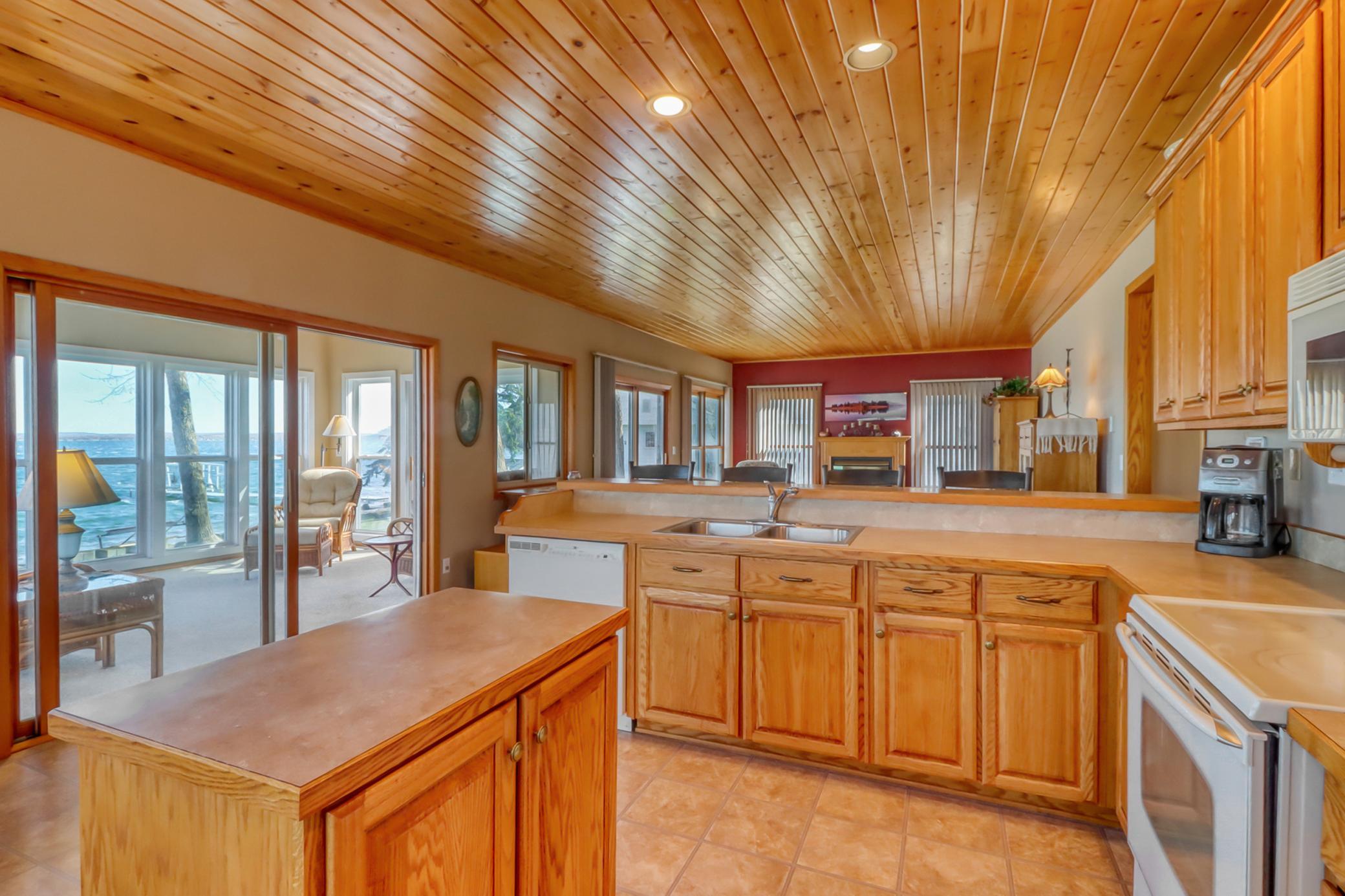 Kitchen1_5.jpg