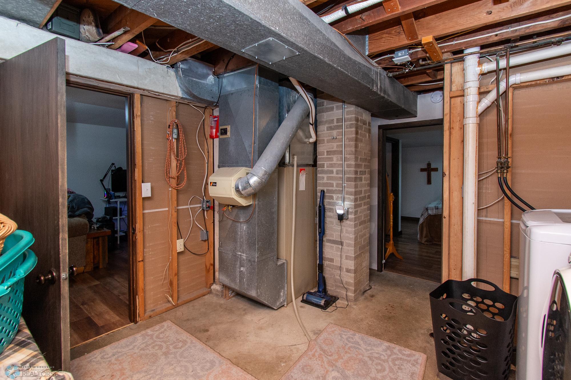 Utility / Storage