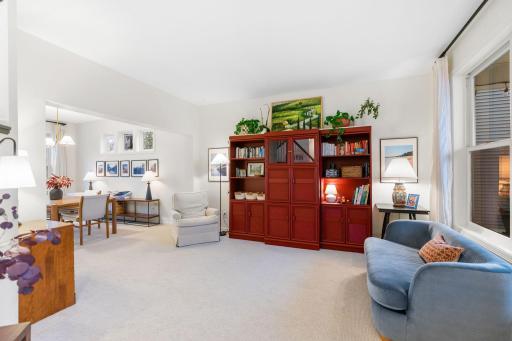 Comfortable sitting front room/family room