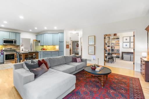 Great flow to the office space