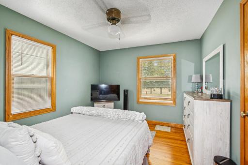 14_583646thAveS_153_2ndBedroom_DownloadforMLS_2000x1333.jpg