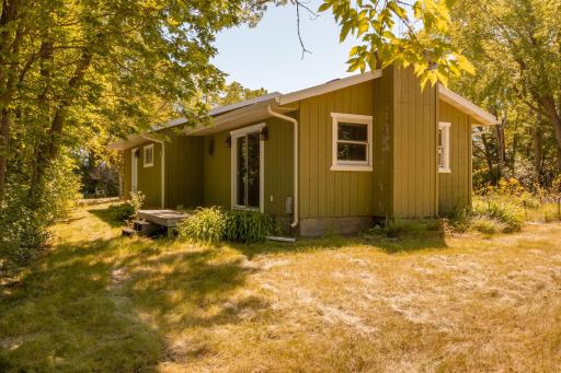 10020 S Rachel Road SW, Farwell, MN 56327