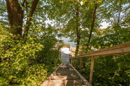 10020 S Rachel Road SW, Farwell, MN 56327