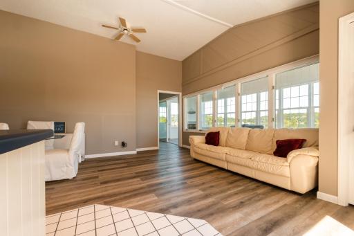 10020 S Rachel Road SW, Farwell, MN 56327