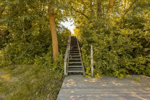 10020 S Rachel Road SW, Farwell, MN 56327