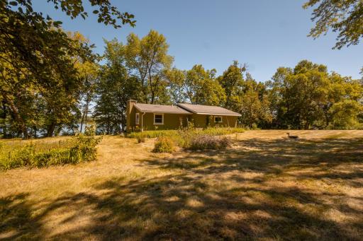 10020 S Rachel Road SW, Farwell, MN 56327