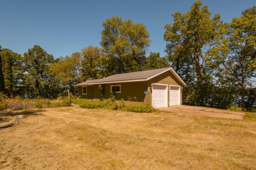 10020 S Rachel Road SW, Farwell, MN 56327