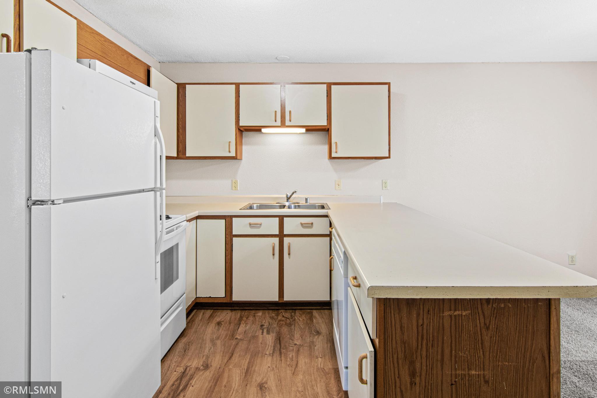 1453 Emory Circle-12.jpg