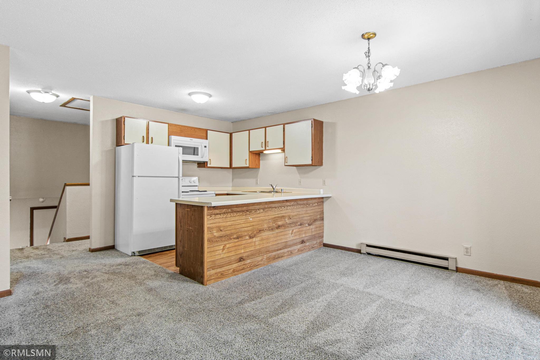 1453 Emory Circle-9.jpg