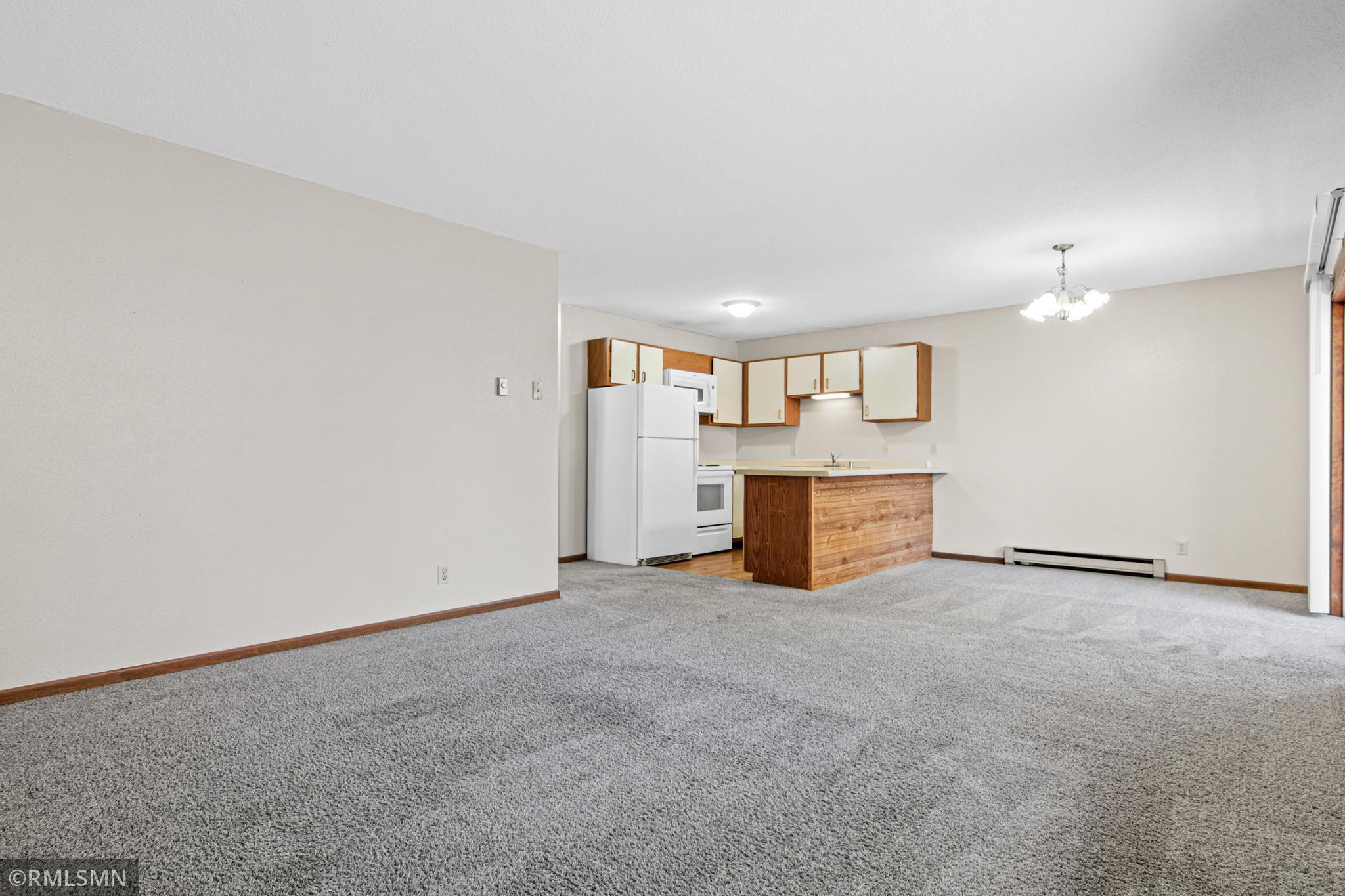 1453 Emory Circle-8.jpg