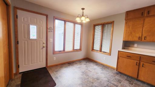 607 6th Avenue SW, Pipestone, MN 56164