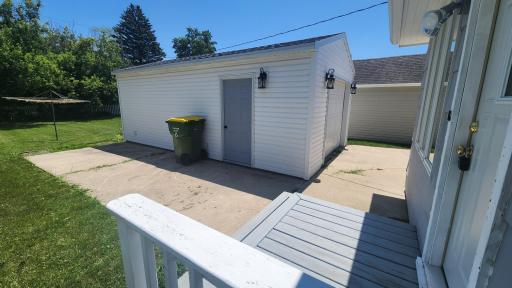 607 6th Avenue SW, Pipestone, MN 56164