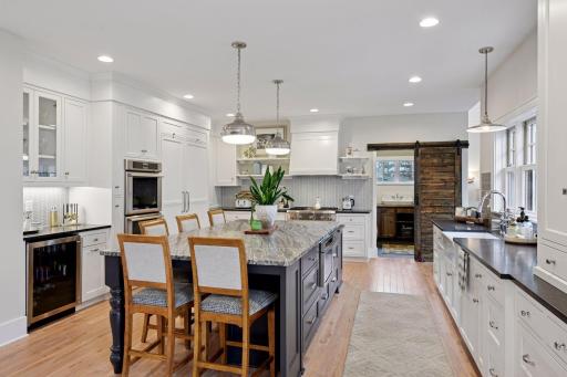127 W Lake Street, Excelsior, MN 55331