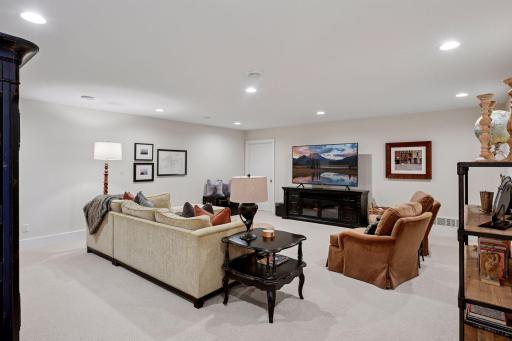 127 W Lake Street, Excelsior, MN 55331