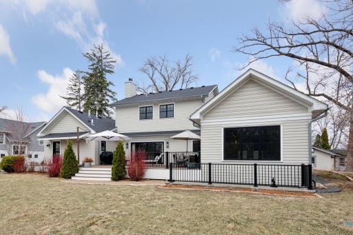127 W Lake Street, Excelsior, MN 55331