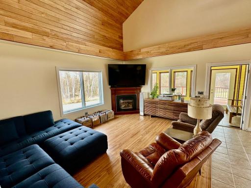 Photo for 35191 State Highway 11, Roseau, MN 56751 - Listing #6697068 35191 State Highway 11, Roseau, MN 56751