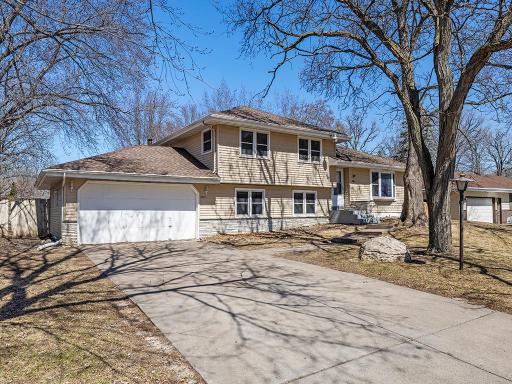 6516 74th Avenue N, Minneapolis, MN 55428