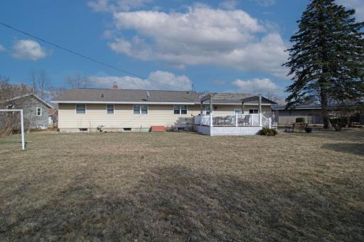 626 Washburne Avenue, Paynesville, MN 56362
