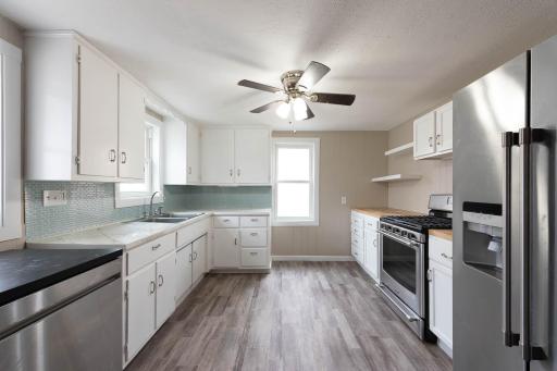 113 Main Street E, Waterville, MN 56096