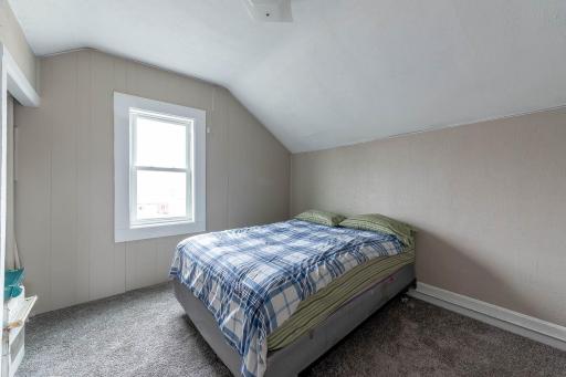 113 Main Street E, Waterville, MN 56096