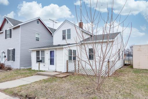 113 Main Street E, Waterville, MN 56096