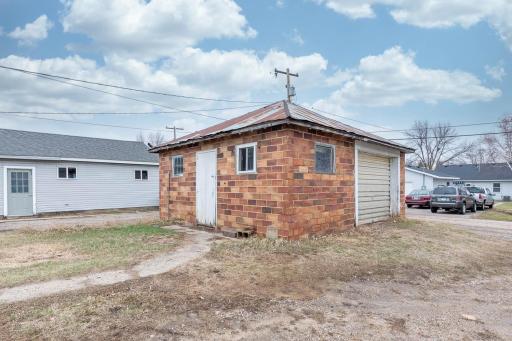 113 Main Street E, Waterville, MN 56096