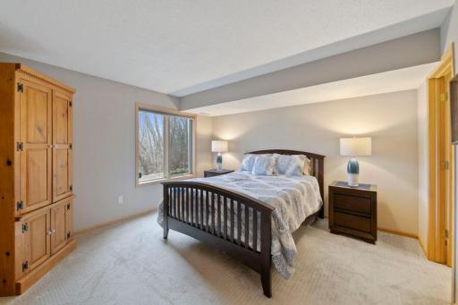 10655 57th Avenue N, Plymouth, MN 55442