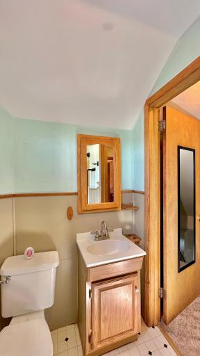 313 9th Street SW, Chisholm, MN 55719