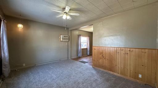 313 9th Street SW, Chisholm, MN 55719