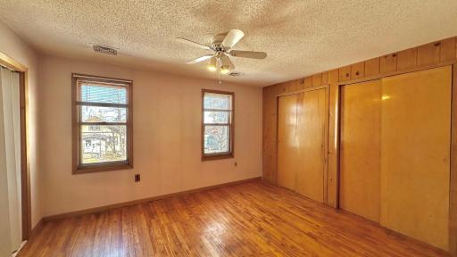 313 9th Street SW, Chisholm, MN 55719