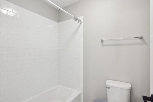 18905 51st Place N, Plymouth, MN 55446