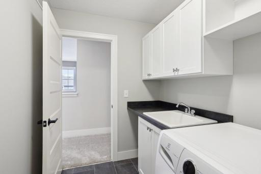 18905 51st Place N, Plymouth, MN 55446