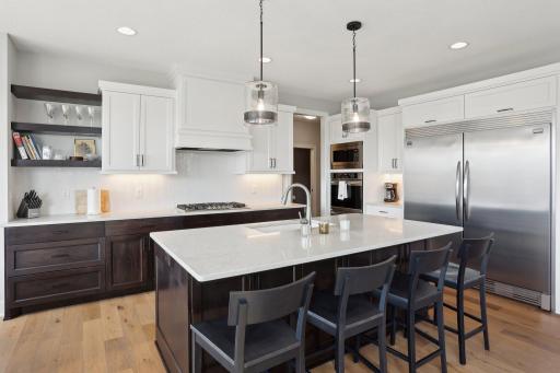 18905 51st Place N, Plymouth, MN 55446