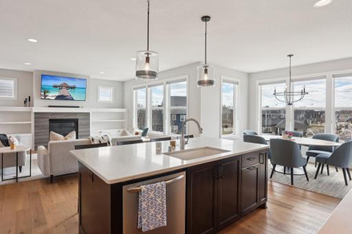 18905 51st Place N, Plymouth, MN 55446