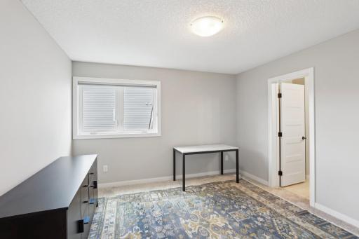 18905 51st Place N, Plymouth, MN 55446