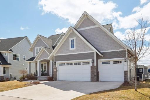 18905 51st Place N, Plymouth, MN 55446