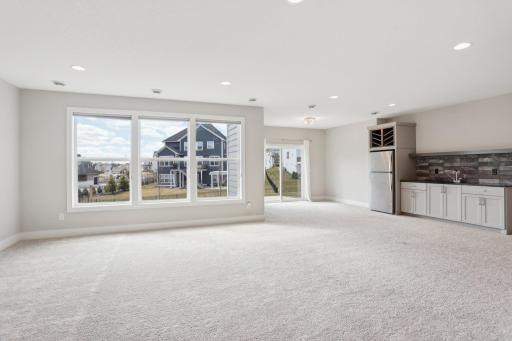 18905 51st Place N, Plymouth, MN 55446