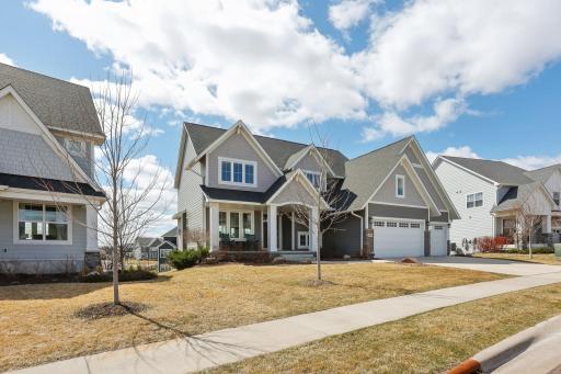 18905 51st Place N, Plymouth, MN 55446