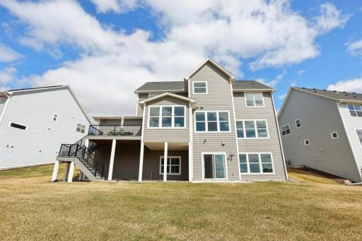 18905 51st Place N, Plymouth, MN 55446