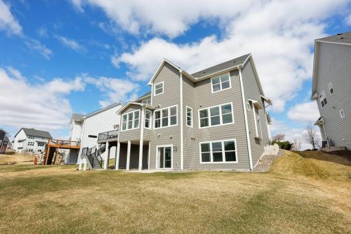 18905 51st Place N, Plymouth, MN 55446