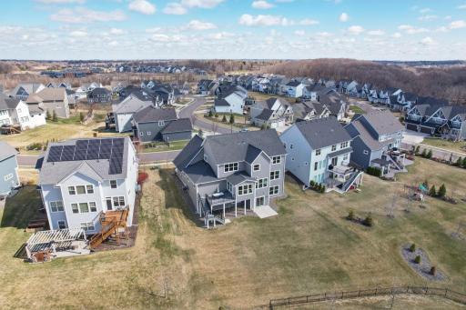 18905 51st Place N, Plymouth, MN 55446