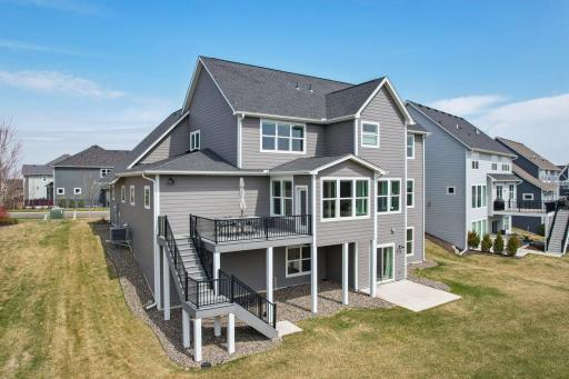 18905 51st Place N, Plymouth, MN 55446