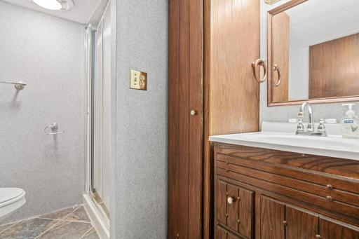 1349 Belmont Lane E, Saint Paul, MN 55109