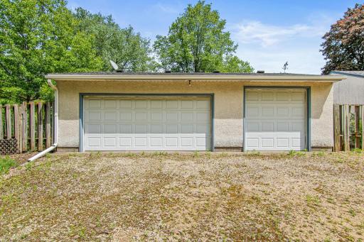 1349 Belmont Lane E, Saint Paul, MN 55109