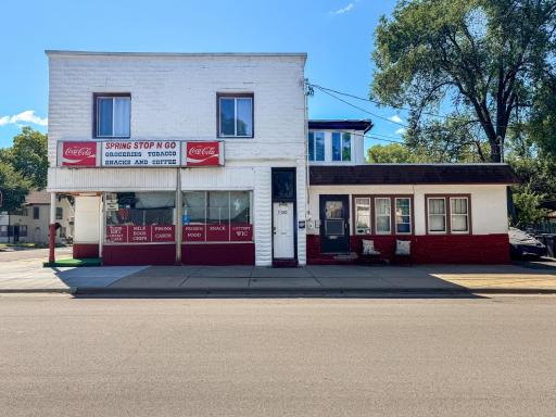1122 Spring Street NE, Minneapolis, MN 55413