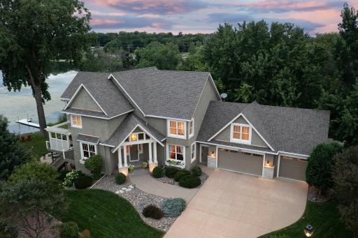 1495 Kingsview Lane N, Plymouth, MN 55447