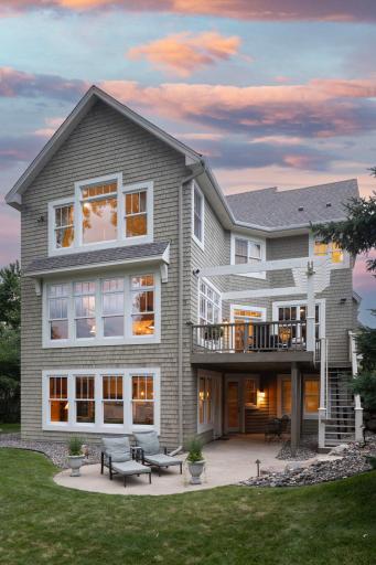 1495 Kingsview Lane N, Plymouth, MN 55447