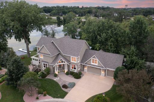 1495 Kingsview Lane N, Plymouth, MN 55447